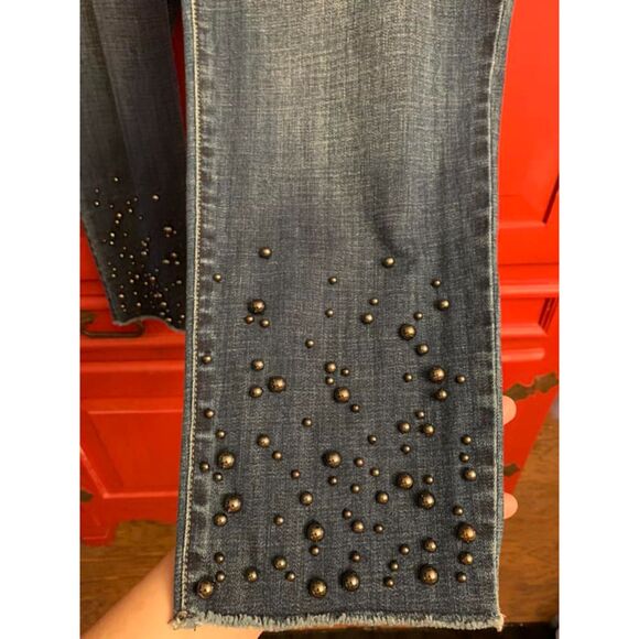 Chico's 14 R So Slimming Girlfriend Slim Leg Ankle Embellished Jeans Stretch EUC - Picture 2 of 4